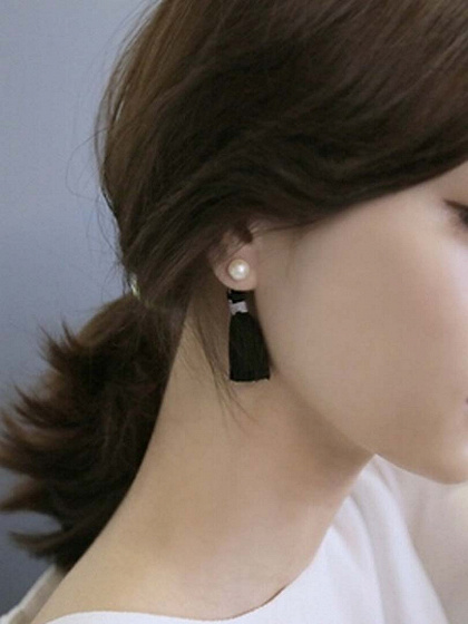 Black Faux Pearl Embellished Tassel Stud Earrings