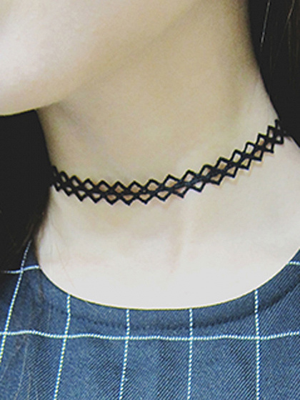 Schwarz Lattice-Spitze-Halskette