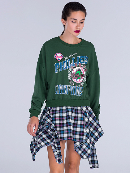 Green Letter Print Skirt Panel Sweatshirt