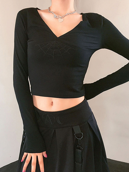 Black V-neck Long Sleeve Crop Top