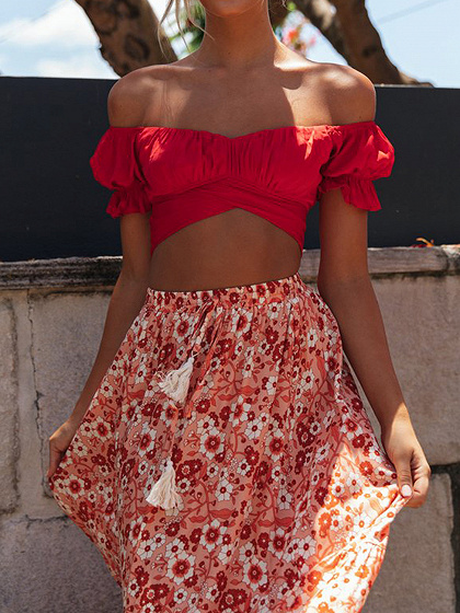 Red V-neck Puff Sleeve Crop Top